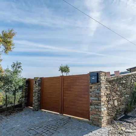 Casa de Férias Wood House Amazing View Douro Raiva